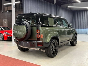 Внедорожник Land Rover Defender 2025 года, 18500000 рублей, Павловская Слобода