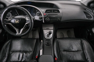 Хетчбэк Honda Civic 2008 года, 499000 рублей, Красноярск