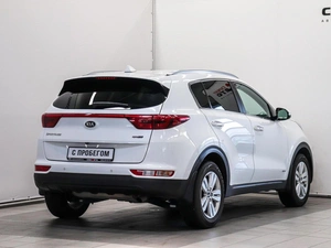 Внедорожник Kia Sportage 2017 года, 2170000 рублей, Красноярск