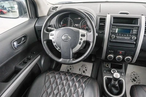 Внедорожник Nissan X-Trail 2014 года, 1549000 рублей, Красноярск