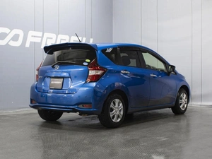 Хетчбэк Nissan Note 2018 года, 1145000 рублей, Омск