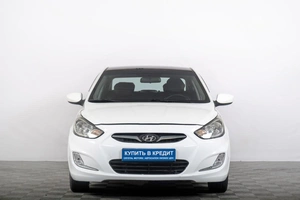 Седан Hyundai Solaris 2014 года, 629000 рублей, Томск