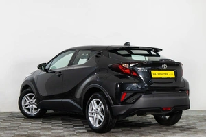 Внедорожник Toyota C-HR 2019 года, 2969000 рублей, Сургут