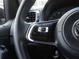 Седан Volkswagen Polo 2017 года, 1269000 рублей, Волгоград