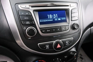 Седан Hyundai Solaris 2014 года, 1049000 рублей, Красноярск