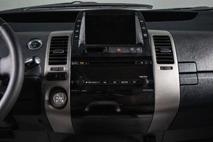 Лифтбек Toyota Prius 2009 года, 859000 рублей, Сургут