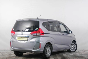 Минивэн Honda Freed 2019 года, 1799000 рублей, Кемерово