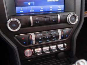 Кабриолет Ford Mustang 2021 года, 3947077 рублей, Москва