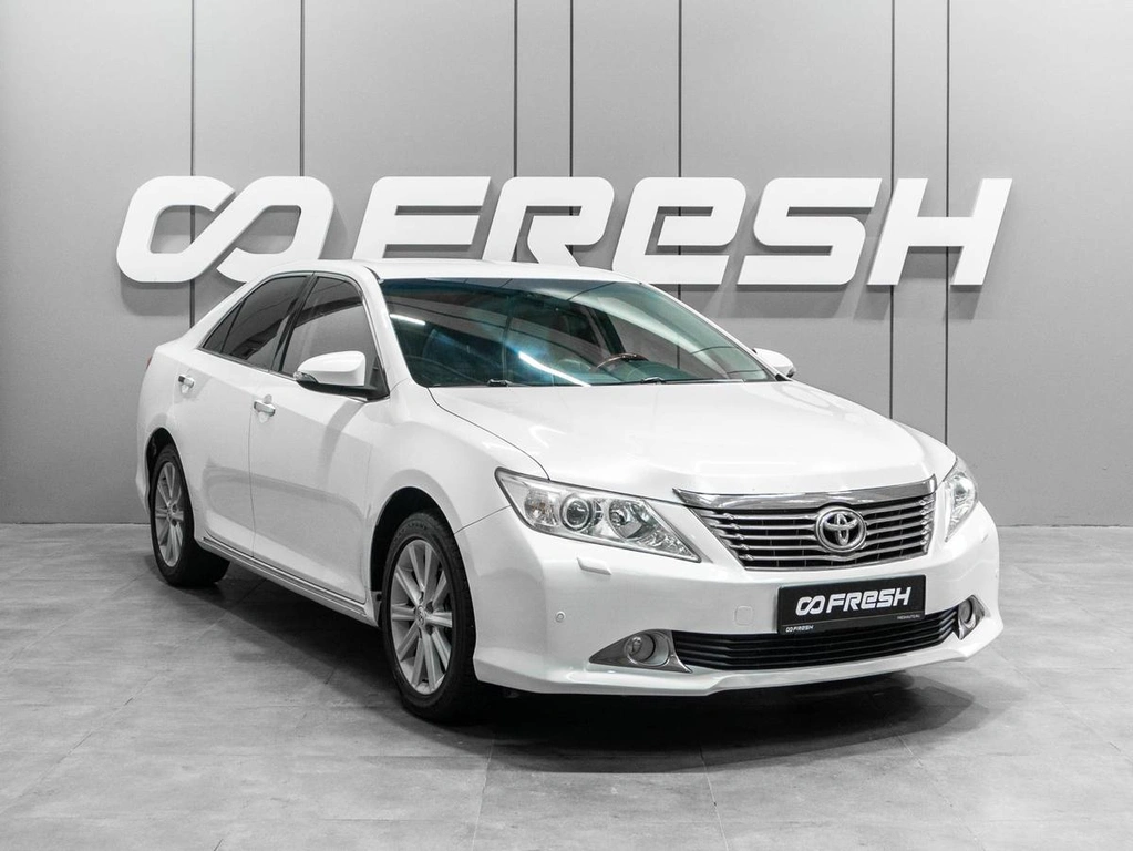 Седан Toyota Camry 2012 года, 1659000 рублей, Тюмень