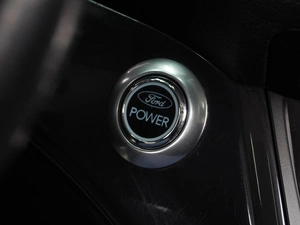 Внедорожник Ford Kuga 2013 года, 1289000 рублей, Воронеж