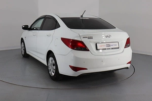 Седан Hyundai Solaris 2016 года, Брянск