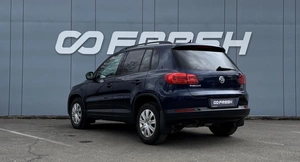 Внедорожник Volkswagen Tiguan 2013 года, 1178000 рублей, Ижевск