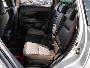 Внедорожник Mitsubishi Outlander 2015 года, 1590000 рублей, Краснодар