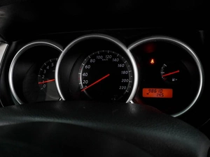 Седан Nissan Tiida 2012 года, 949000 рублей, Воронеж