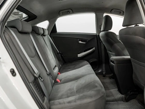 Лифтбек Toyota Prius 2010 года, 1000000 рублей, Красноярск