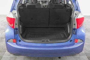 Хетчбэк Toyota Ractis 2010 года, 879000 рублей, Кемерово