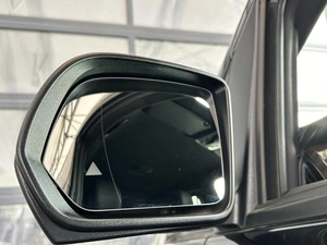 Минивэн Mercedes-benz V-класс 2023 года, 15150000 рублей, Уфа