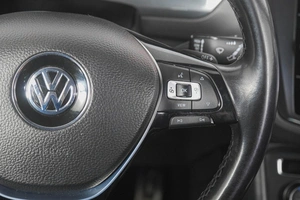 Внедорожник Volkswagen Tiguan 2018 года, 2349000 рублей, Кемерово