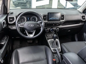 Внедорожник Hyundai Venue 2021 года, 2250000 рублей, Краснодар