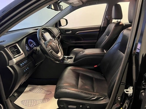 Внедорожник Toyota Highlander 2015 года, 2799000 рублей, Красноярск