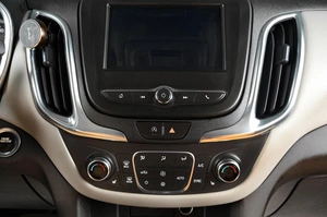 Внедорожник Chevrolet Equinox 2022 года, 2449000 рублей, Тюмень