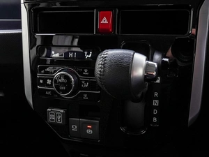 Минивэн Toyota Roomy 2020 года, 1640000 рублей, Краснодар