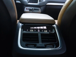 Внедорожник Volvo XC90 2015 года, 2830000 рублей, Волгоград