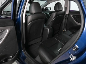 Седан Hyundai Elantra 2012 года, 899000 рублей, Аксай