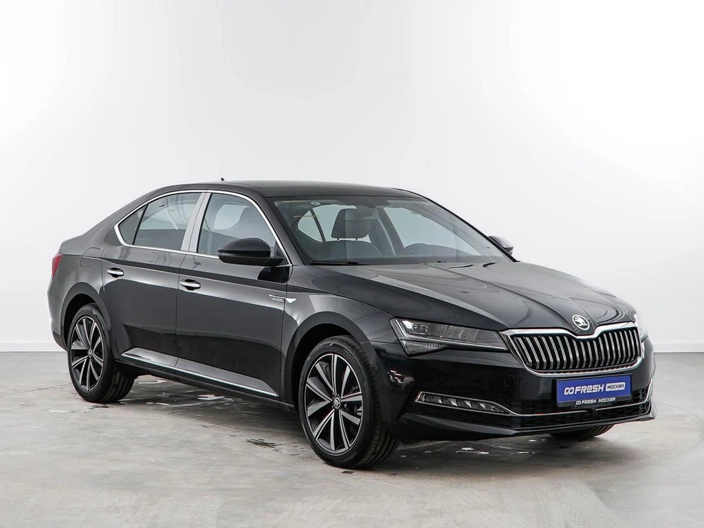 Лифтбек Skoda Superb 2025 года, 3339050 рублей, Москва