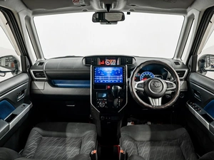 Минивэн Toyota Roomy 2020 года, 1080000 рублей, Красноярск
