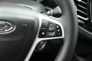 Седан ВАЗ (LADA) Vesta 2016 года, 749000 рублей, Омск