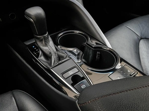 Седан Toyota Camry 2020 года, 2480000 рублей, Краснодар