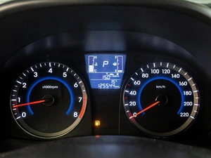 Седан Hyundai Solaris 2015 года, 1169000 рублей, Краснодар