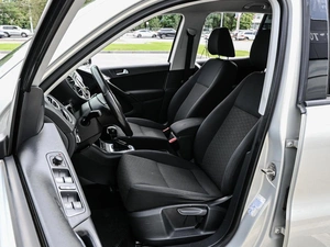 Внедорожник Volkswagen Tiguan 2015 года, 1415000 рублей, Волгоград