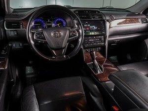 Седан Toyota Camry 2017 года, 2200000 рублей, Воронеж