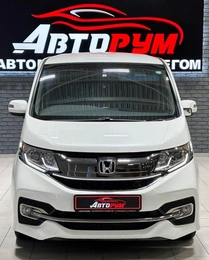 Минивэн Honda Stepwgn 2016 года, 2100000 рублей, Красноярск