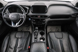 Внедорожник Hyundai Santa Fe 2018 года, 2699000 рублей, Красноярск