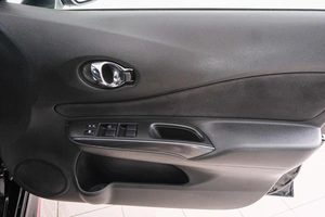 Хетчбэк Nissan Note 2018 года, 1499000 рублей, Красноярск