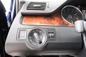 Седан Volkswagen Passat 2010 года, 849000 рублей, Красноярск