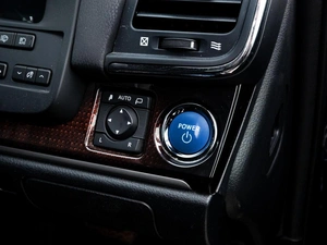 Седан Toyota Crown 2018 года, 2589000 рублей, Краснодар