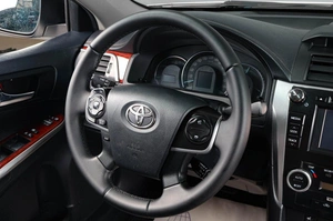 Седан Toyota Camry 2012 года, 1399000 рублей, Тюмень