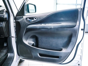 Минивэн Nissan Serena 2010 года, 1090000 рублей, Красноярск