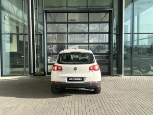 Внедорожник Volkswagen Tiguan 2008 года, 1140000 рублей, Уфа