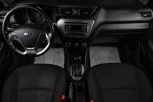Седан Kia Rio 2016 года, 1019000 рублей, Тюмень