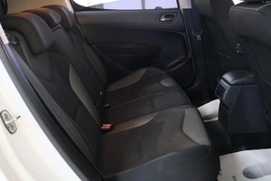 Хетчбэк Peugeot 308 2012 года, 649000 рублей, Омск