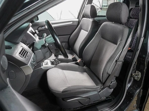 Универсал Opel Astra 2012 года, 699000 рублей, Воронеж