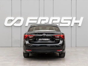 Седан Toyota Avensis 2015 года, 1695000 рублей, Краснодар