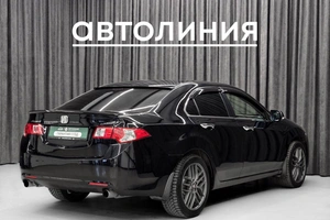Седан Honda Accord 2008 года, 1370000 рублей, Красноярск