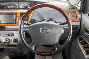 Минивэн Toyota Noah 2003 года, 959000 рублей, Барнаул