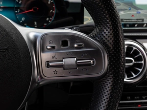 Хетчбэк Mercedes-benz A-класс 2018 года, 2690000 рублей, Краснодар
